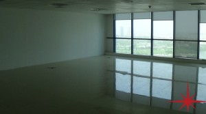 Jumeirah Lake Towers (JLT) – Scenic Golf Course View – Fitted office in X2 Tower