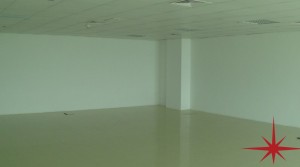 Jumeirah Lake Towers (JLT) – Fully Fitted Office with Built-in Kitchenette on a High Floor with Meadows/ Community View in X2 Tower