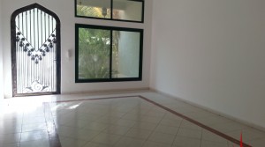 Umm Suqueim – Spacious Compound Villa with 4 En-suite BR