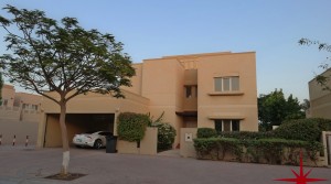 Meadows – Upgraded 4 BR with Large Pool/Jacuzzi with Lake View – Type 6