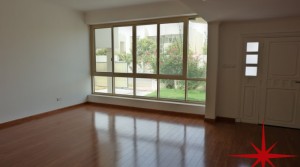 Umm Suqeim, Stunning 4 Bedrooms, Private Pool, Garden with Maid’s Room Villa