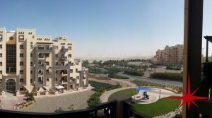 Remraam, Spacious 1 Bedroom Apartment in Al Thammam for Rent