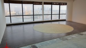 Semi Fitted Office With Panoramic View Of The Creek In A Premium Tower