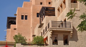 Live In An Established Community, Close to Creek And Dubai Airport