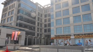 Fully Fitted Office, 2 Mins Walk to the Bus Stop