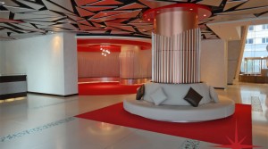 Perfect for Pharmacy, Bookshop and Optician in the Lobby