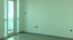 3 Br Apt on higher floor in Marina Pinnacle