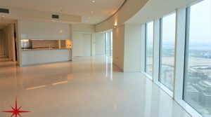 Amazing City View I Equipped Kitchen l Chiller Free